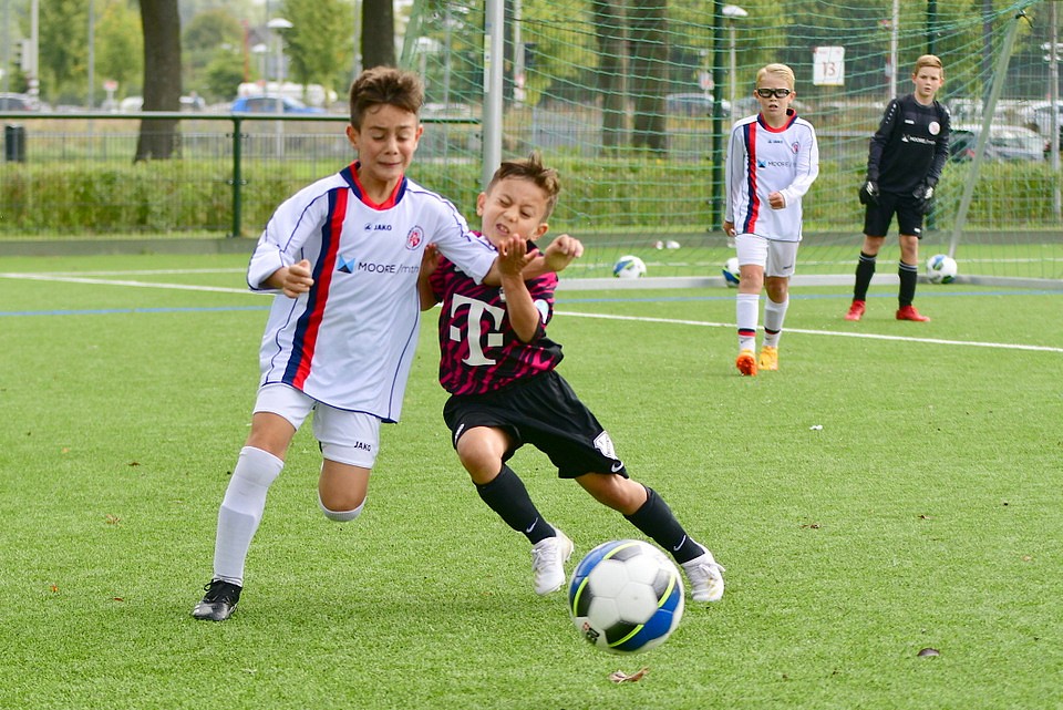 20220910 FCUO10 WORMO10 006