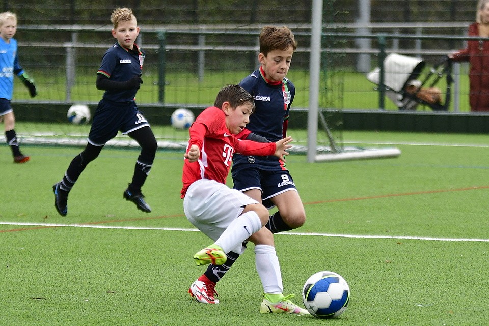 2021113 FCUO10 NECO10 010