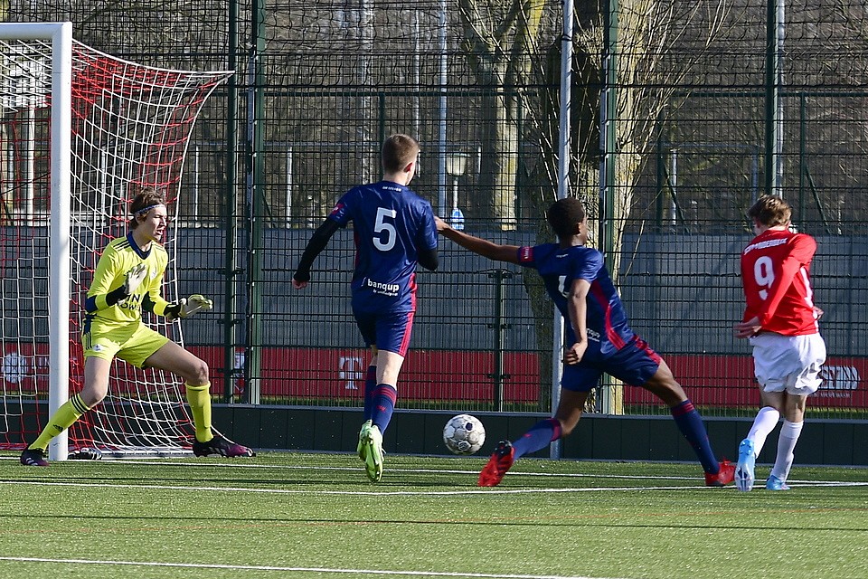 20220212 FCUO16 LEUVO16 005