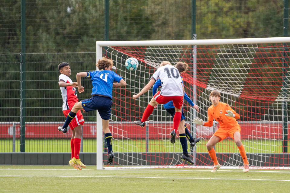 F.C. Utrecht O16 Vs Willem II O16 13