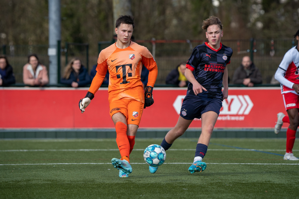 202303181 F.C. Utrecht O17 PSV O17 (14 Van 31)