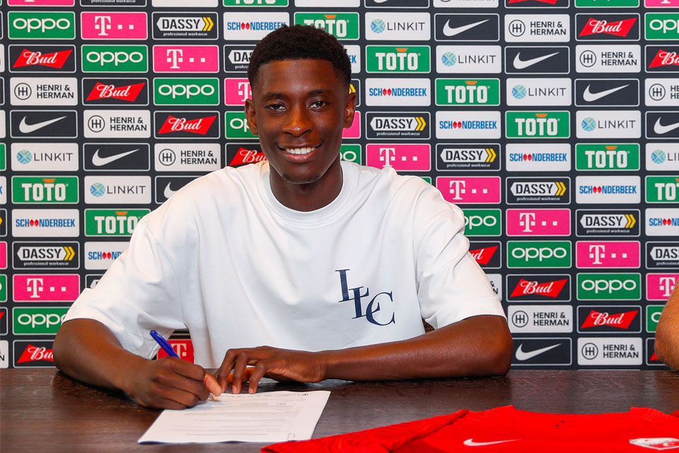 Nieuwe verbintenis voor Derensili Sanches Fernandes