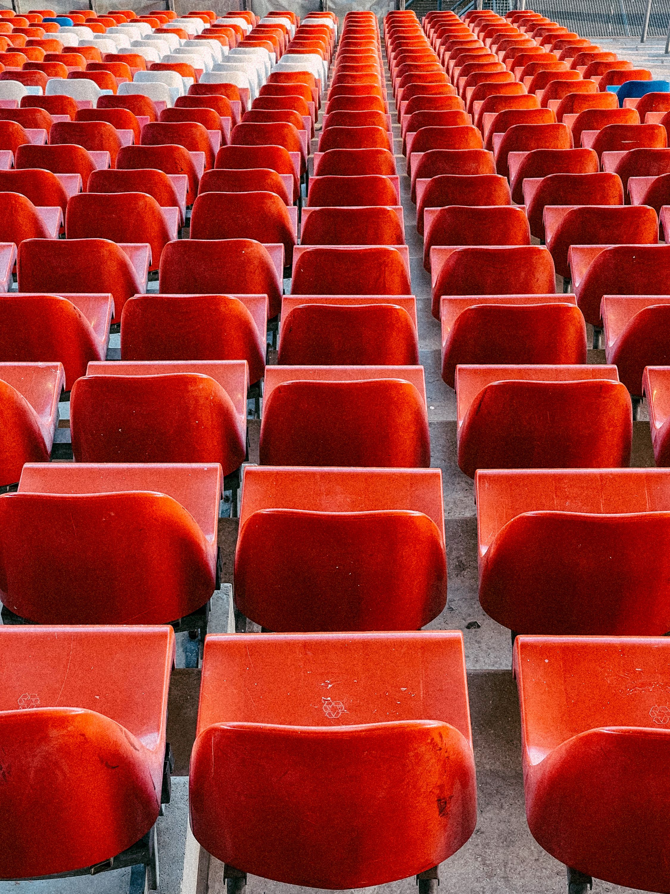 AFC - FC Utrecht afgewerkt zonder uitsupporters 