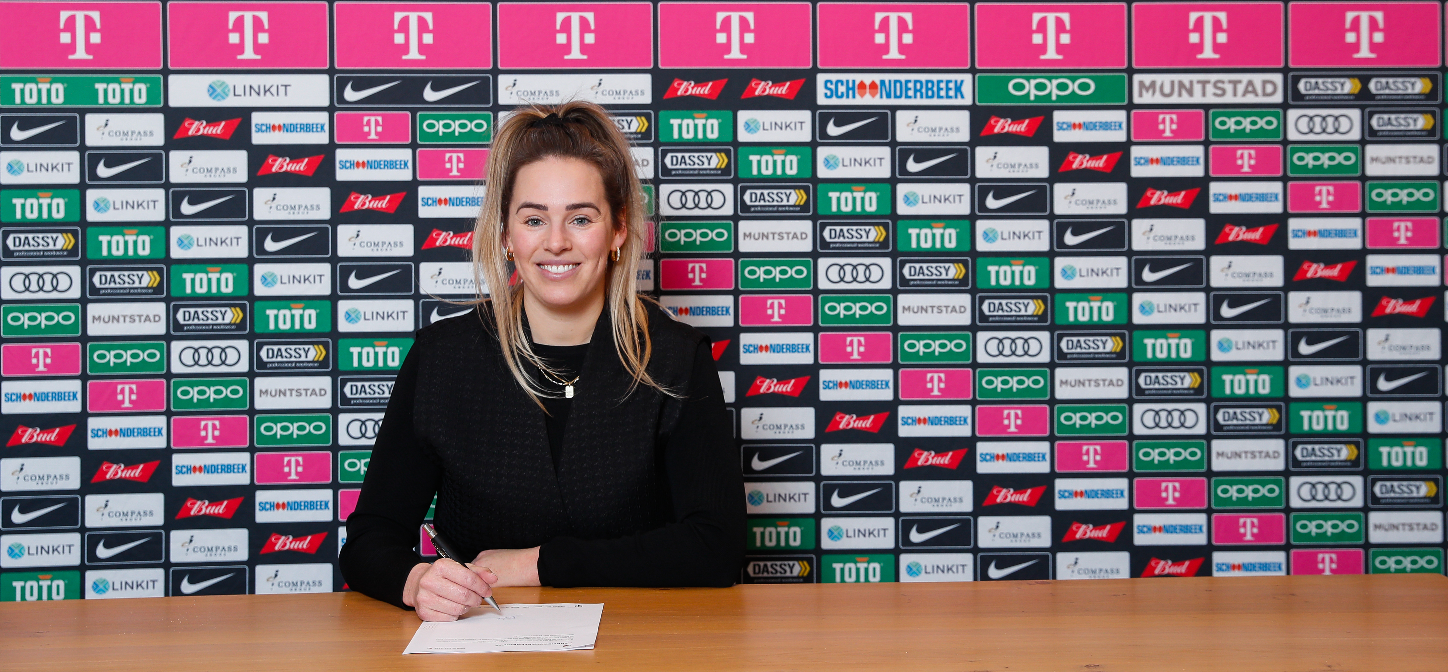 Aanwinst: Marjolijn van den Bighelaar Coördinator Vrouwenvoetbal Academie