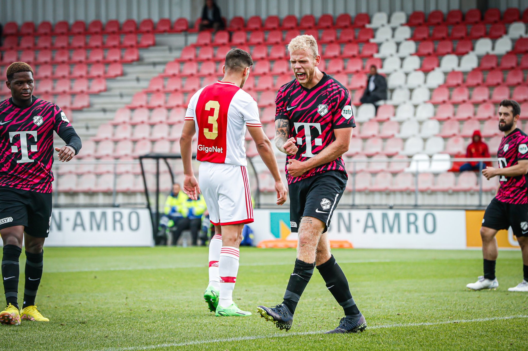 FC Utrecht wint in oefenpot van Ajax