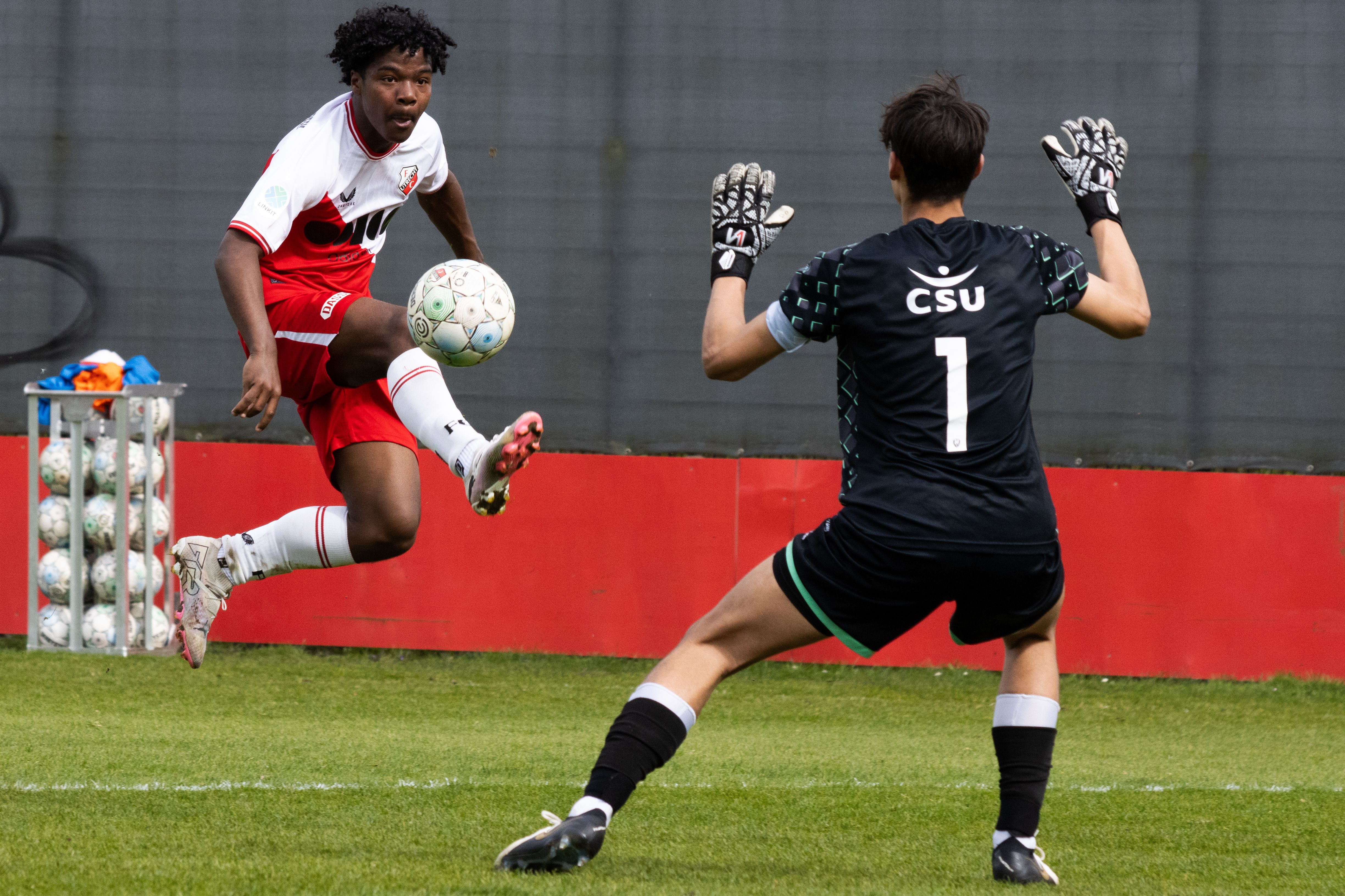 Wedstrijd van de Week: Puike wedstrijd levert FC Utrecht O17 de volle winst op