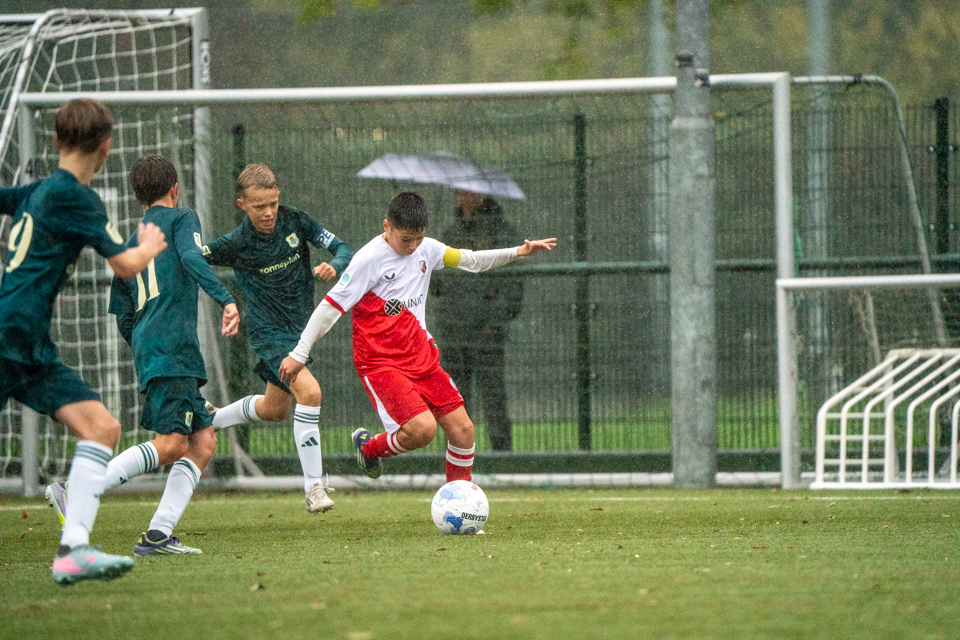 2025 11 01 F.C.Utrecht O13 1 PEC Zwolle O13 1 CMS FCU03857 31