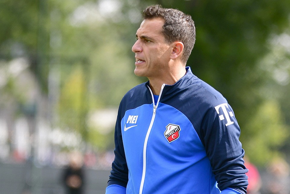 20220910 FCUO15 AZO15 020