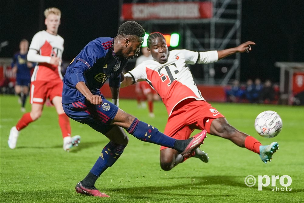 Copyright Proshots 20681365