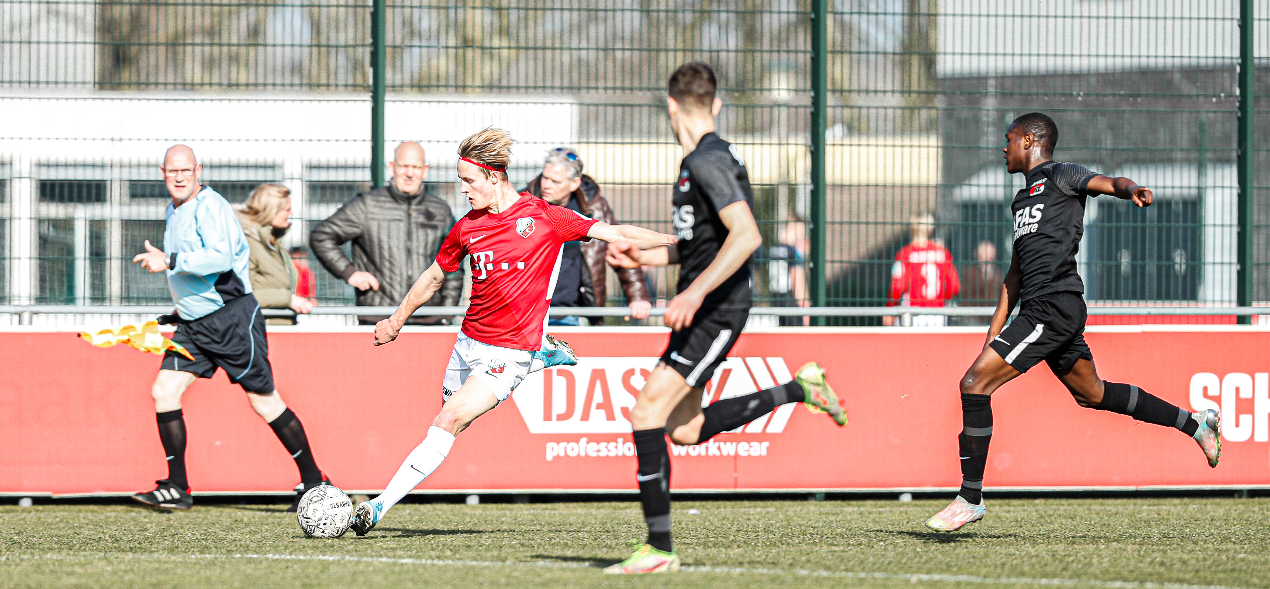 Wedstrijd van de Week: FC Utrecht O17 verliest topper