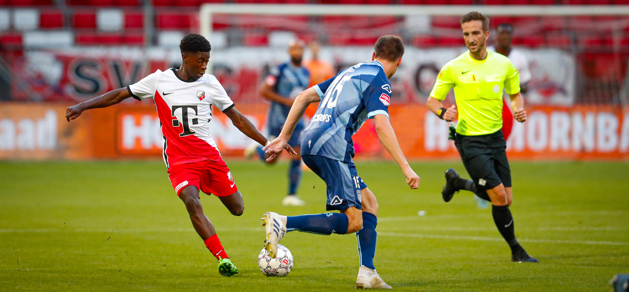 Jong FC Utrecht neemt het op tegen PEC Zwolle