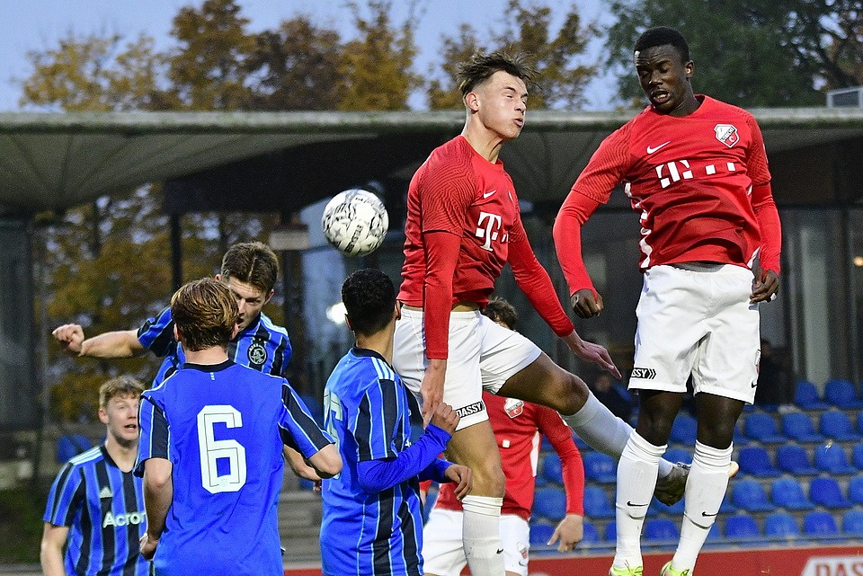 20211120 FCUO18 AJXO18 012