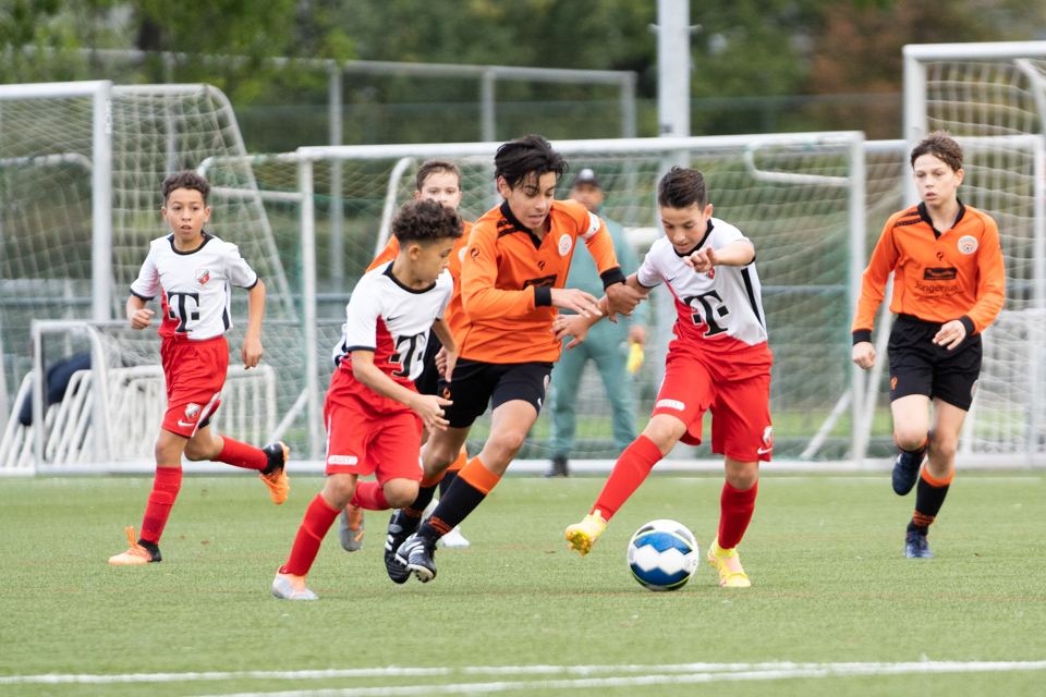 F.C. Utrecht JO12 Vs Vv De Meern JO13 1