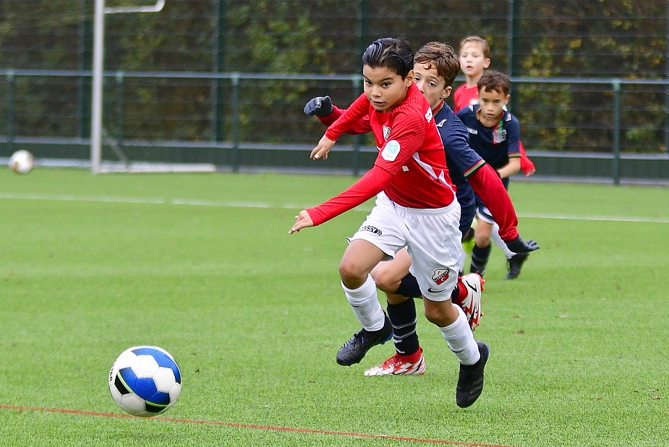 2021113 FCUO10 NECO10 012