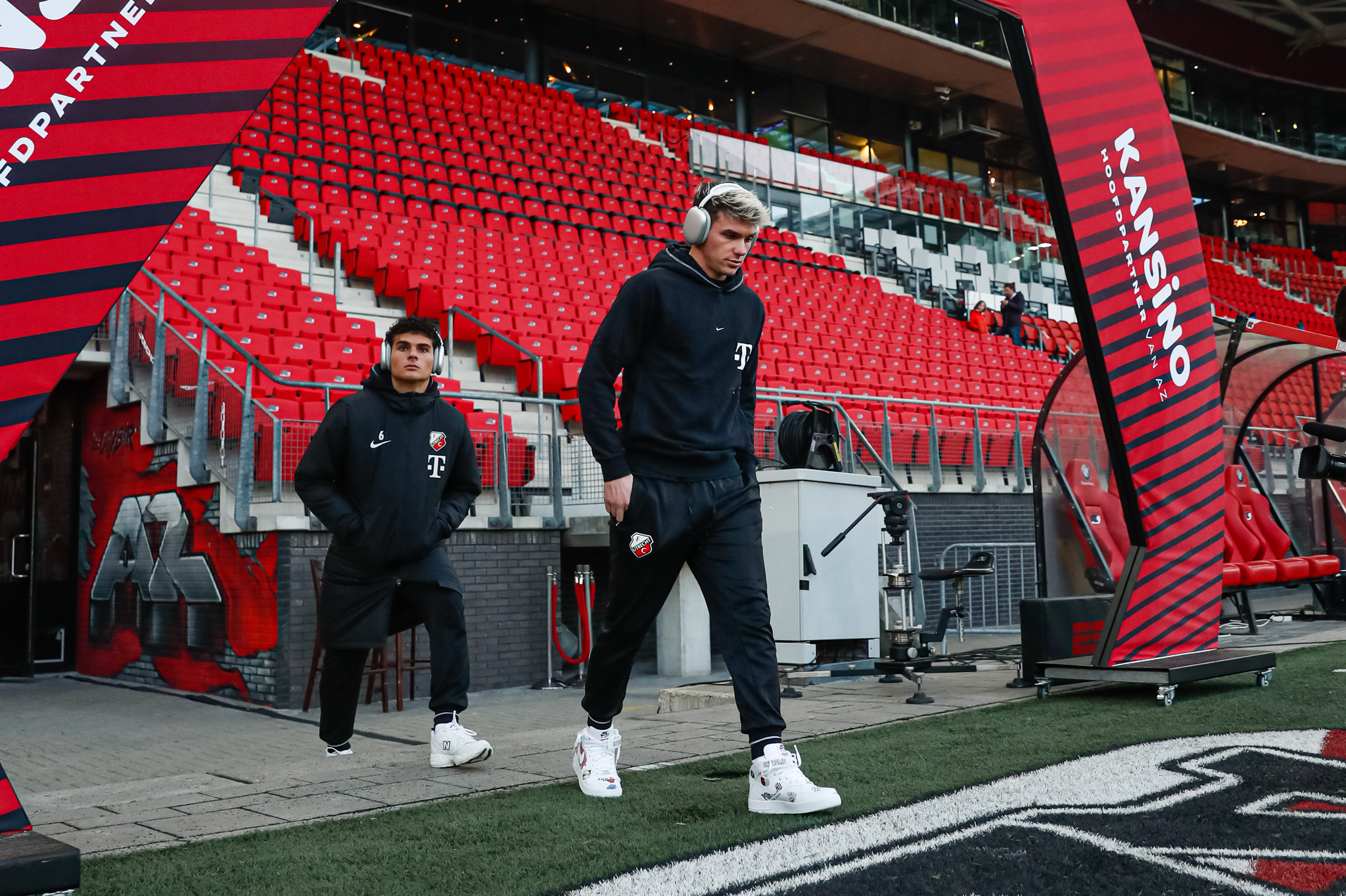 Pre Azutr Aankomst01