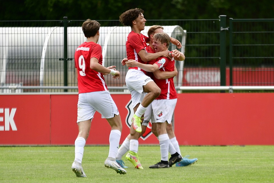 20220521 FCUO17 AZO17 014