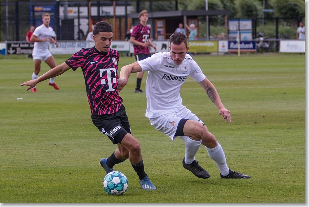 Jong FC Utrecht begint seizoen met TOP Oss-uit