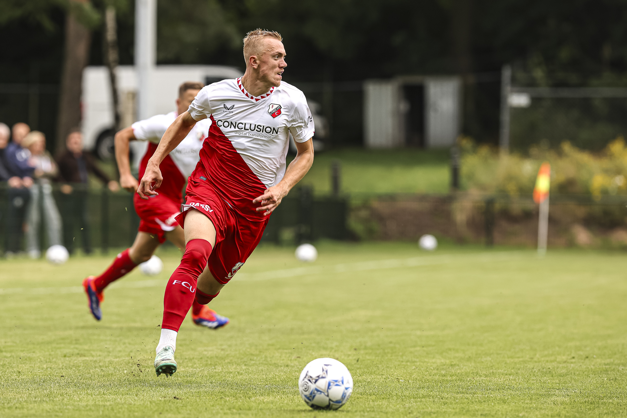 Spits Isac Lidberg verkast naar SV Darmstadt 98