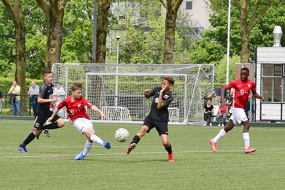 20220506 FCUO13 AZO13 013