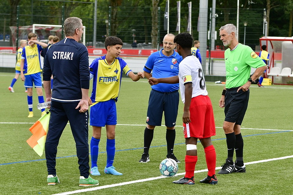 20220827 FCUO15 AFCO15 001