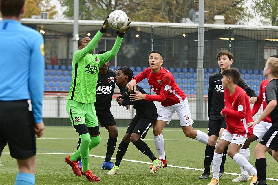 20211120 FCUO13 AZO13 014