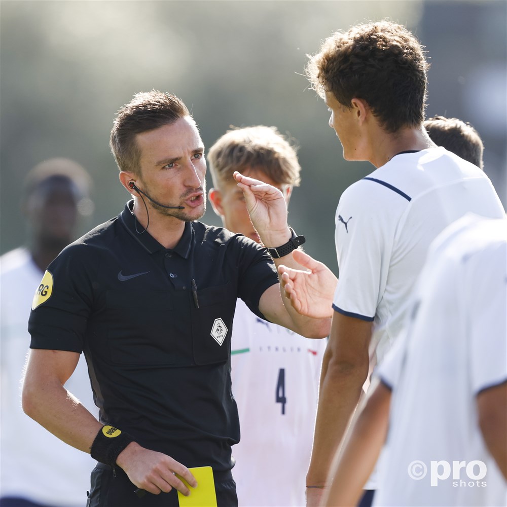 Luuk Timmer leidt Jong FC Utrecht - FC Den Bosch