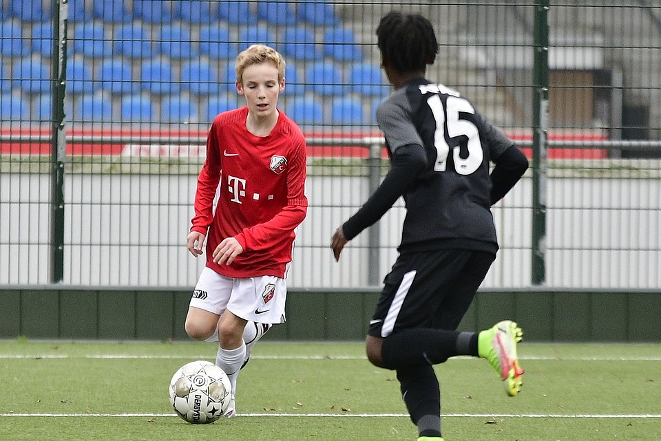 20211120 FCUO13 AZO13 012