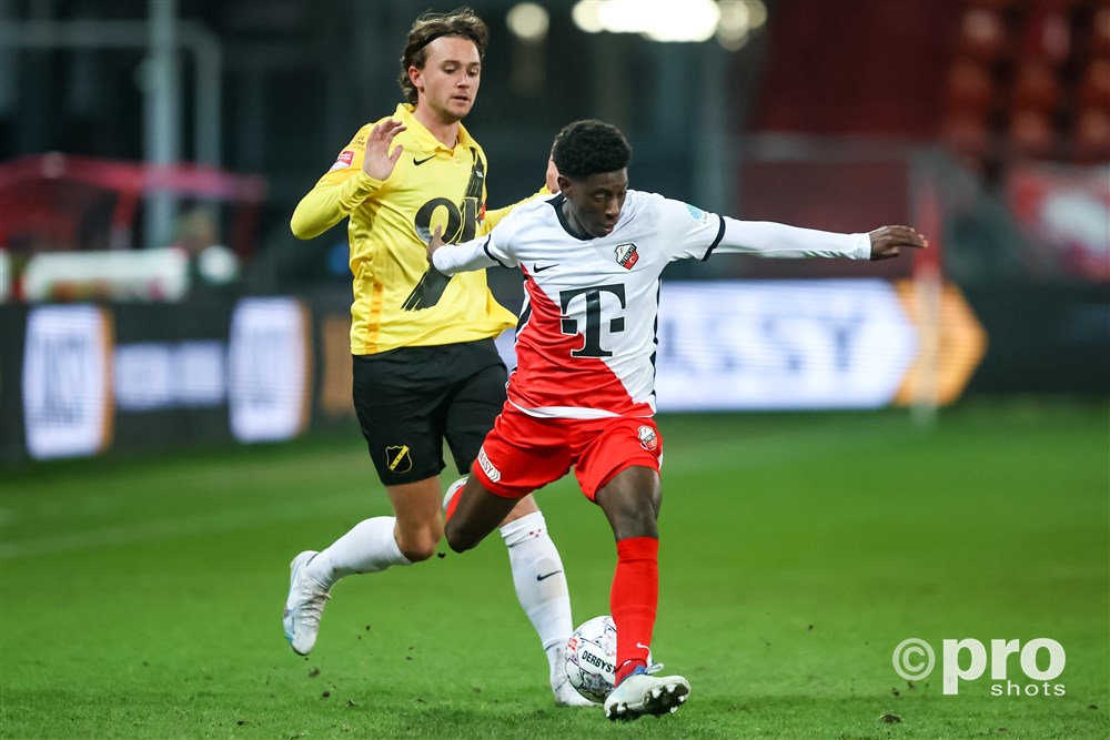 Copyright Proshots 19967385