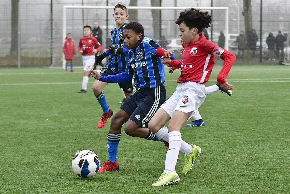 20211218 FCUO12 AJXO12 005