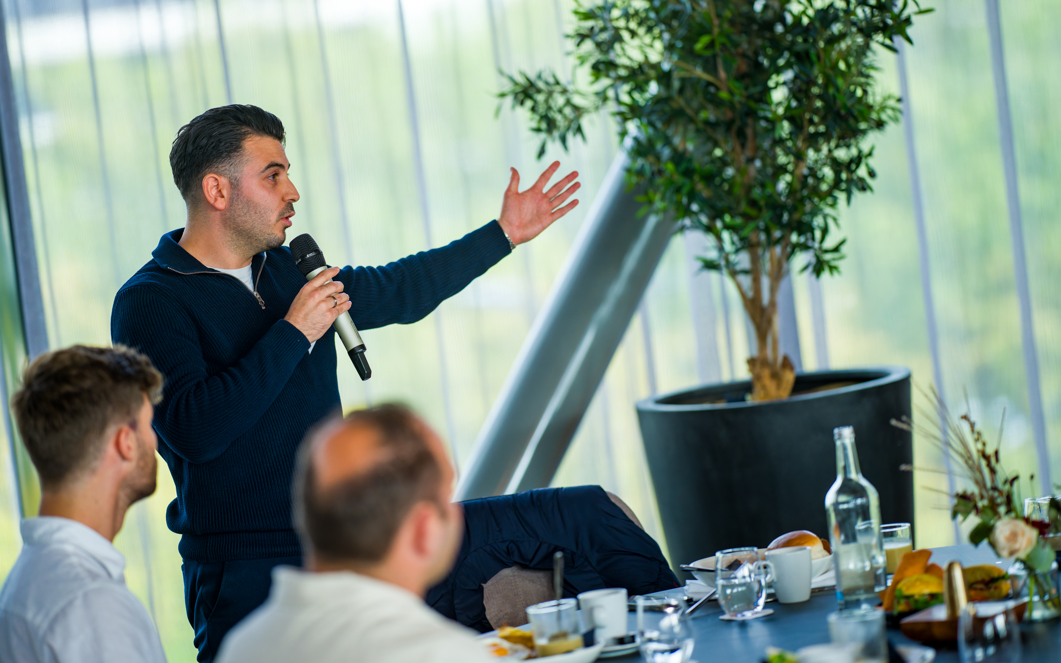 230919 125703 FCUBNLL 2048Px