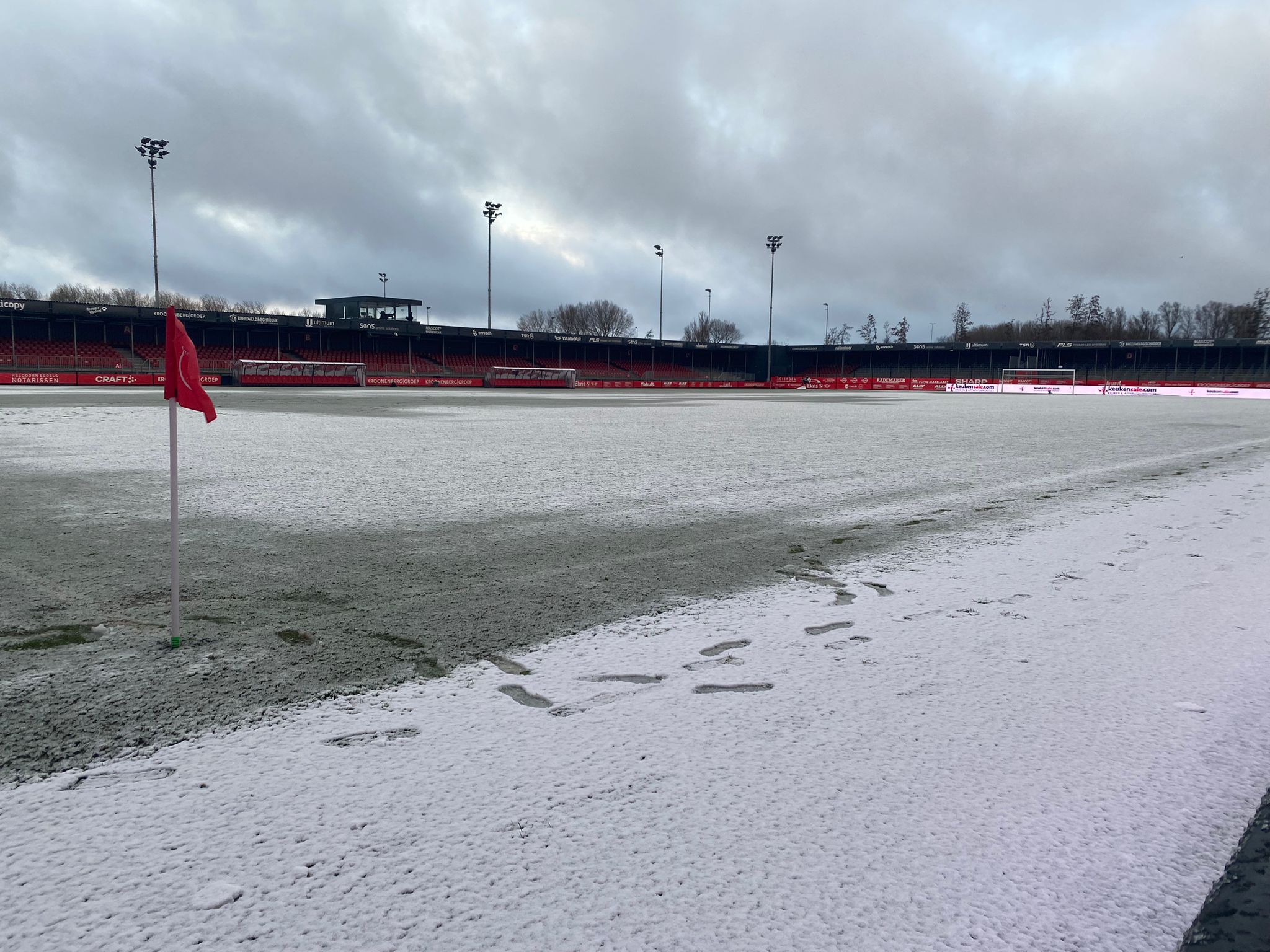 Almere City FC - Jong FC Utrecht afgelast