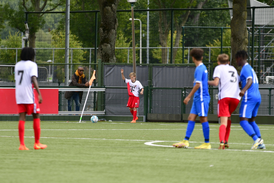 20220910 FCUO15 AZO15 006