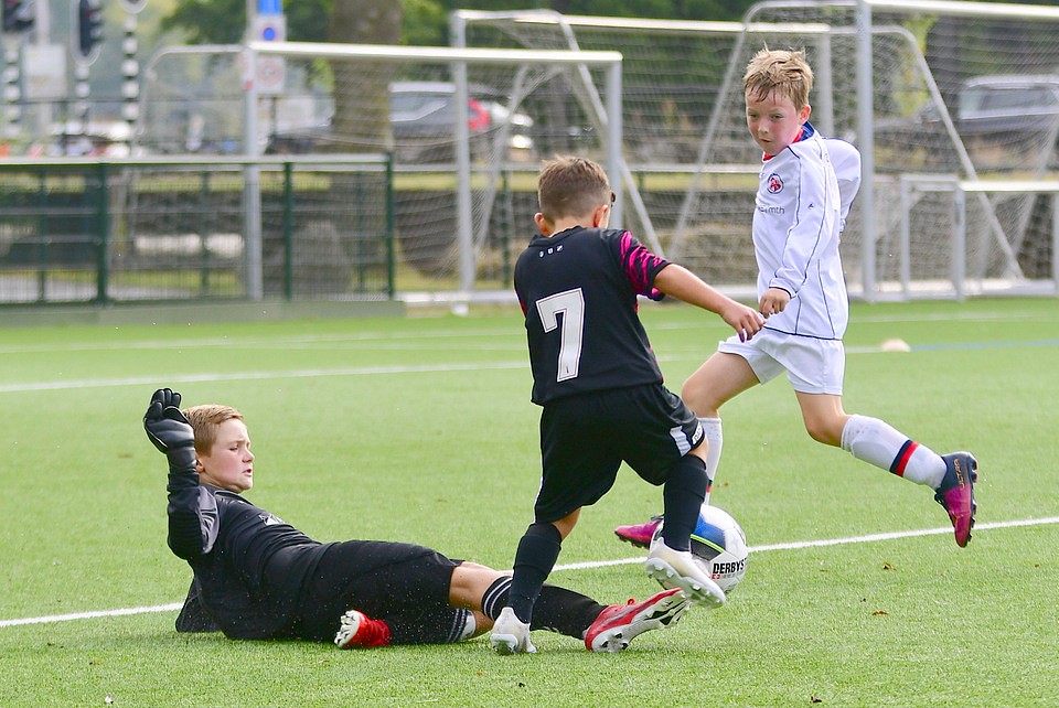 20220910 FCUO10 WORMO10 008