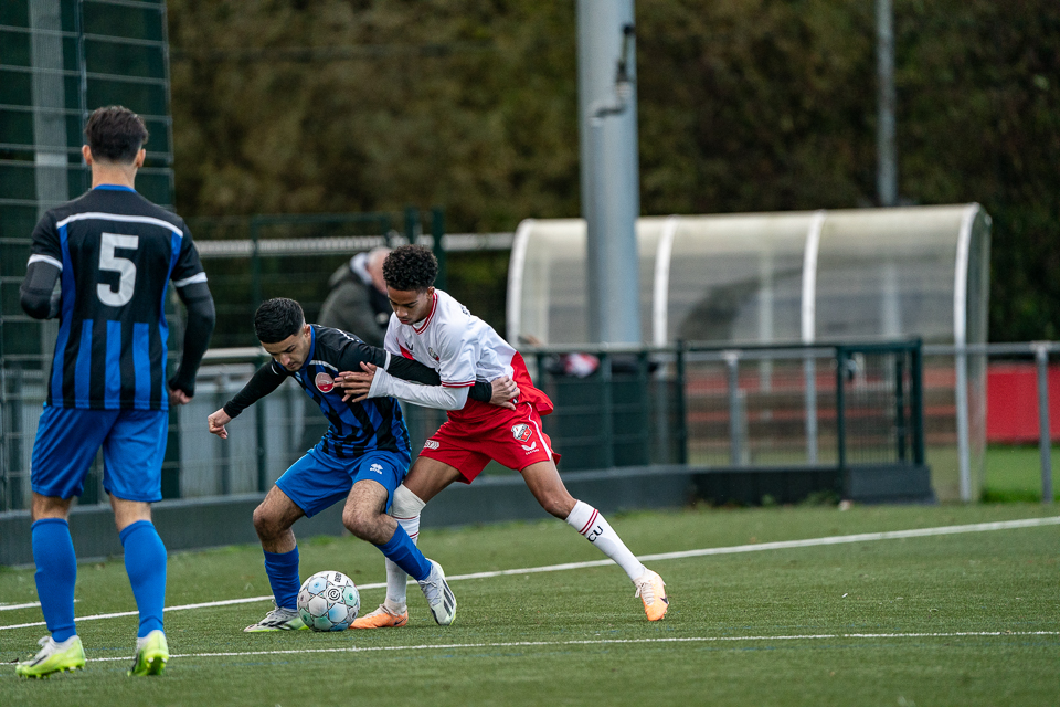 F.C. Utrecht O17 Alphense Boys O17 CMS 3