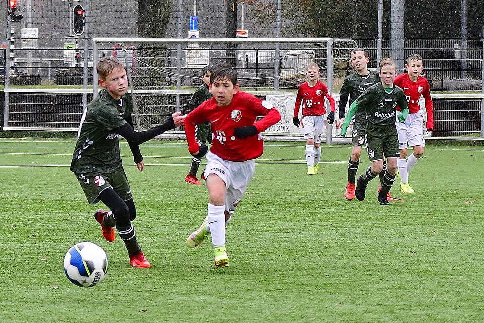 20211127 FCUO10 EMMO10 015