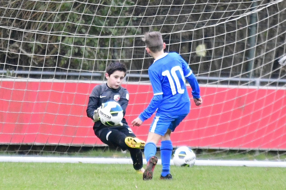 20221119 FCUO11 AZO11 052