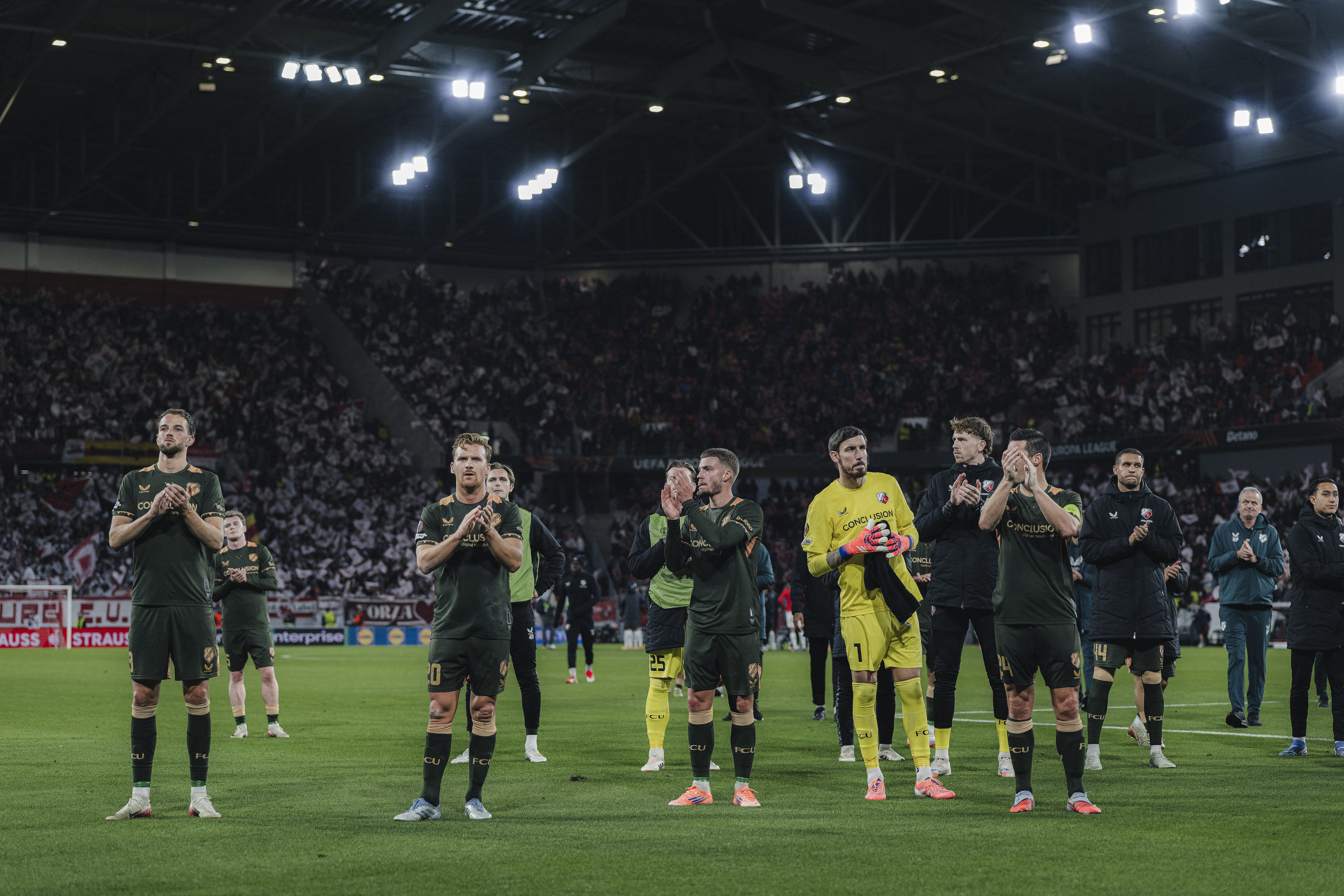 FC Utrecht verliest in Duitsland