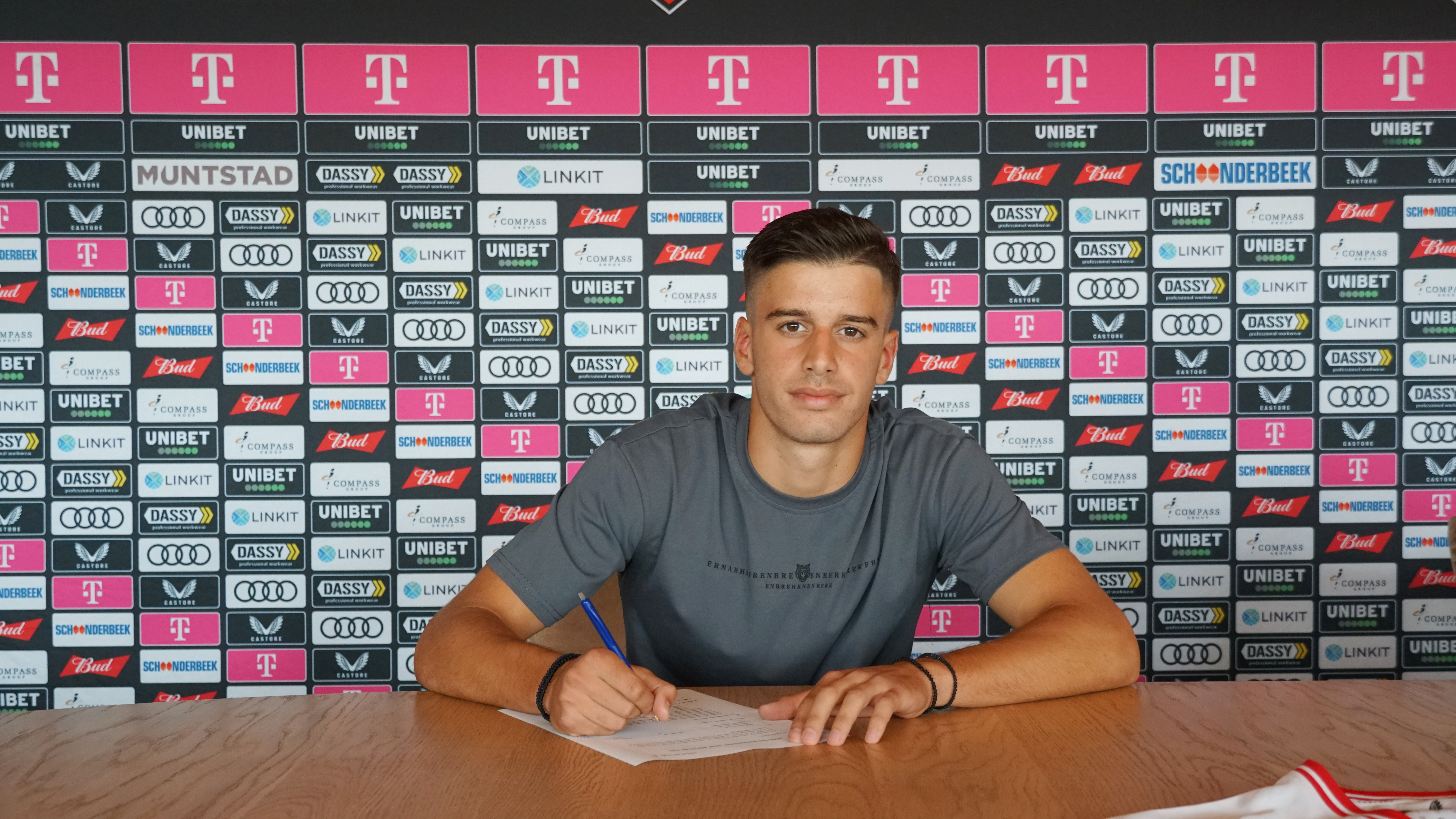 Griekse aanwinst: Zois Karargyris naar FC Utrecht