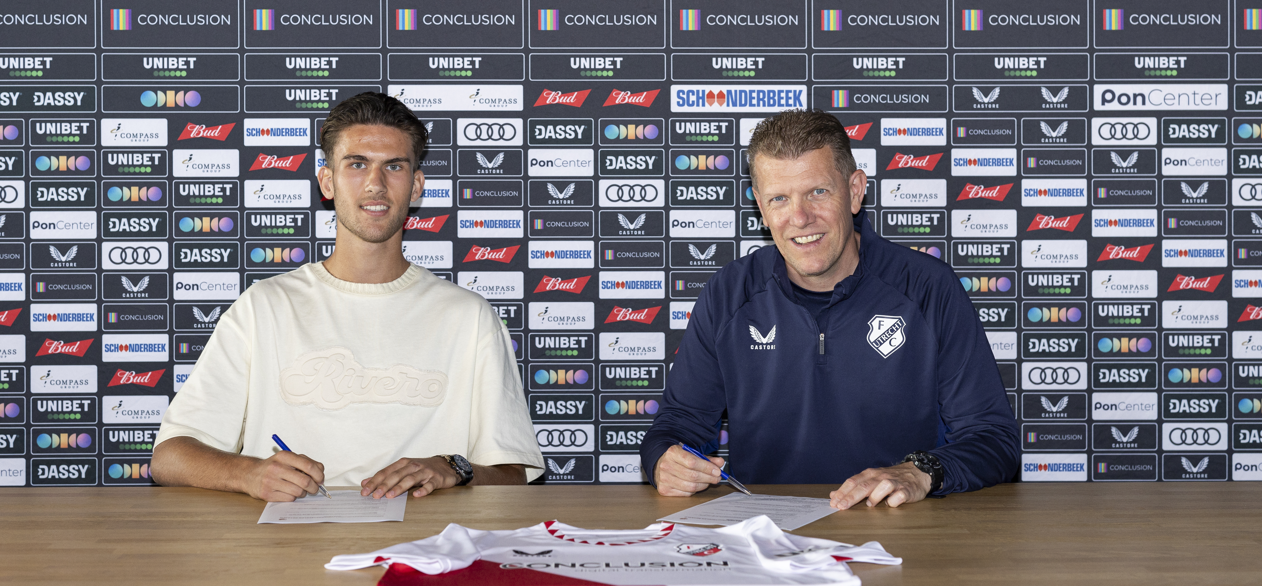 Versterking voor FC Utrecht O19: Brian van den Boogaard vastgelegd