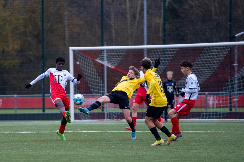 20221203 F.C. Utrecht O16 Vs NAC O16 23