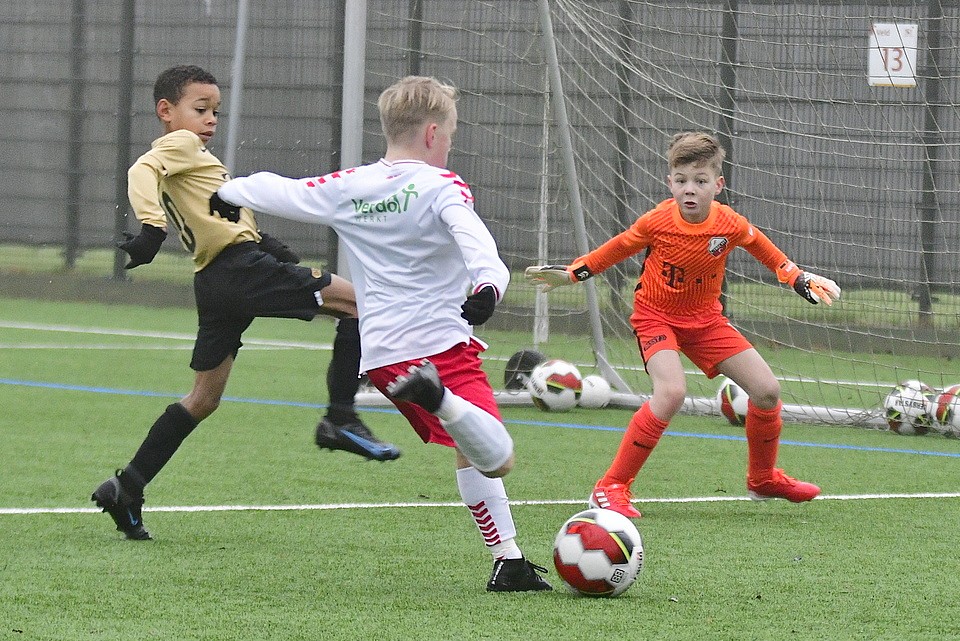 20211204 FCUO9 VALO10 006