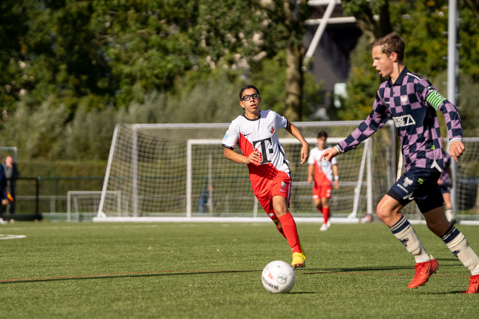 F.C. Utrecht 2022 10 08 JO15 10