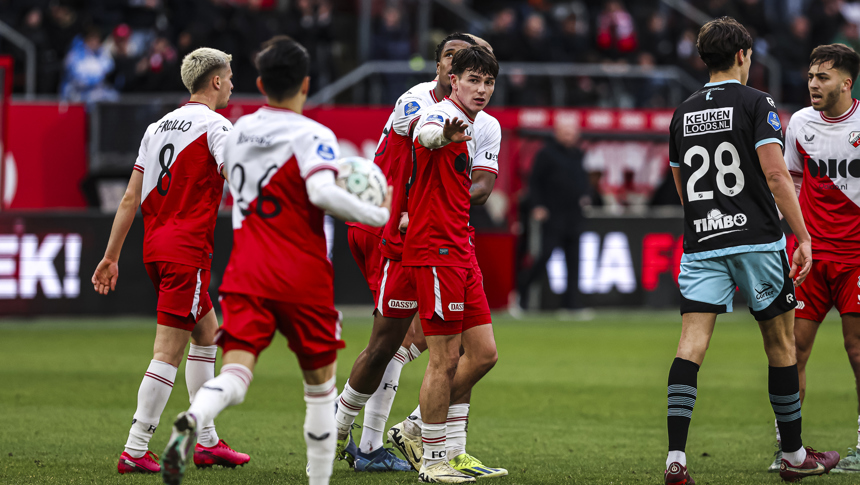 Broedertwist in Utrechts voordeel beslist