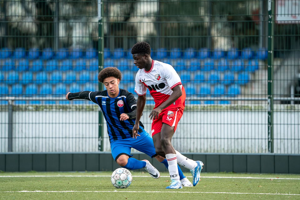 F.C. Utrecht O17 Alphense Boys O17 CMS 16