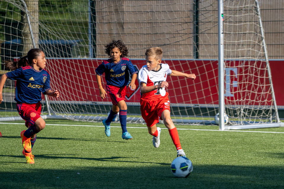 20220903 FCUO12 AJAXO12 004