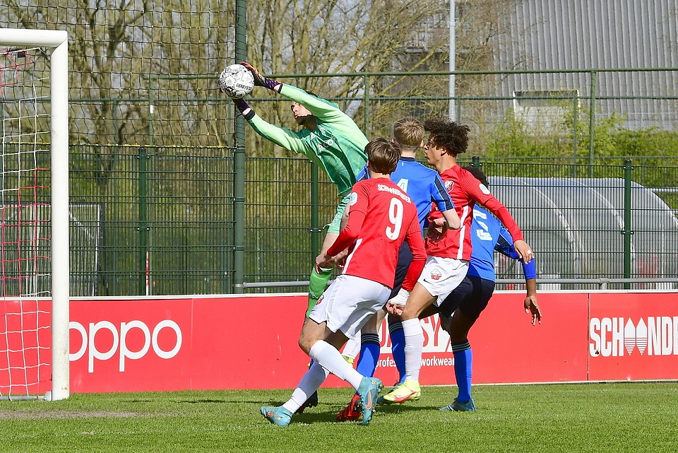 20220402 FCUO17 AJAXO17 003