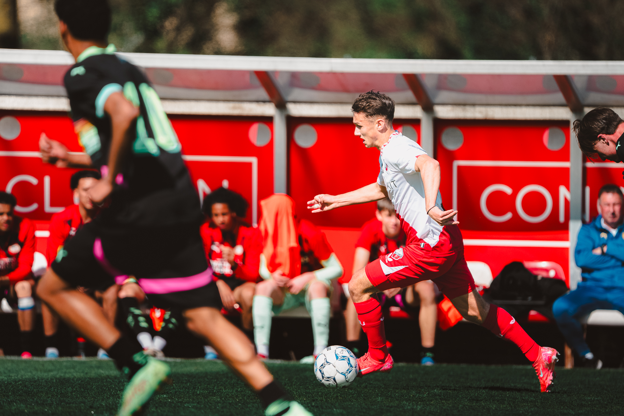 Negen talenten maken de overstap van Academie naar Jong FC Utrecht