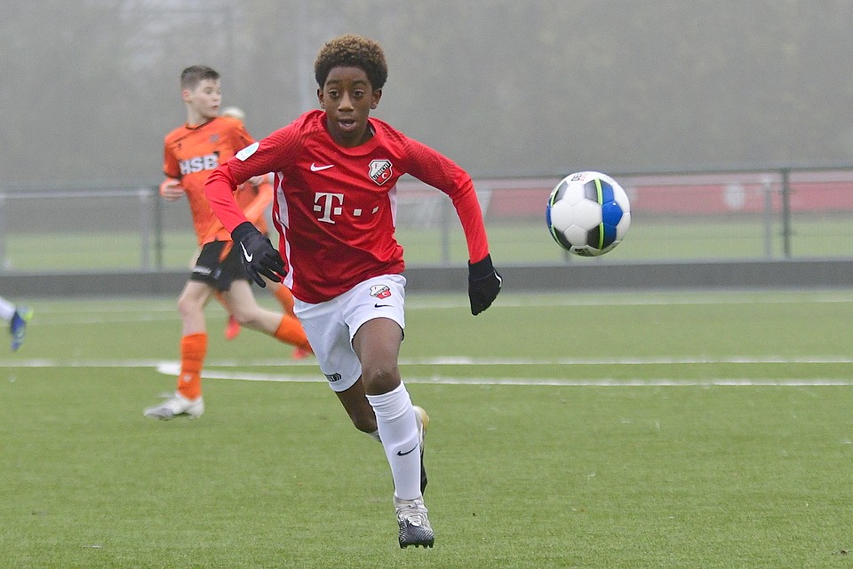 20211204 FCUO12 VOLO12 003