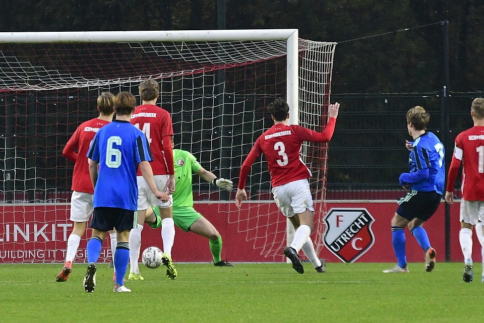 20211120 FCUO18 AJXO18 013