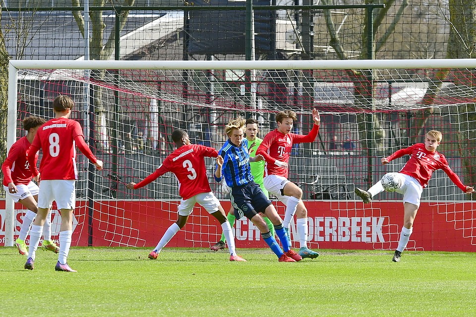 20220402 FCUO17 AJAXO17 007